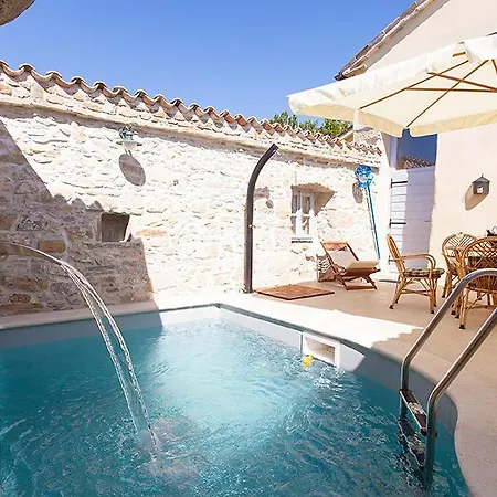 Casa Franz Krbune